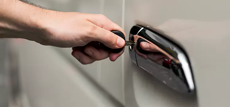 Why Choose Our Auto Locksmith Team in Dania Beach, FL?